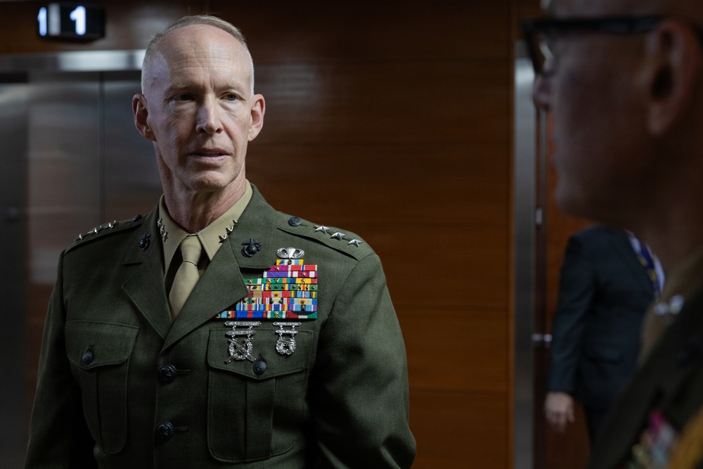 MARFORPAC commander visits U.S. Embassy in Tokyo