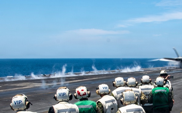 Nimitz Hosts Ecuadorian Distinguished Visitors