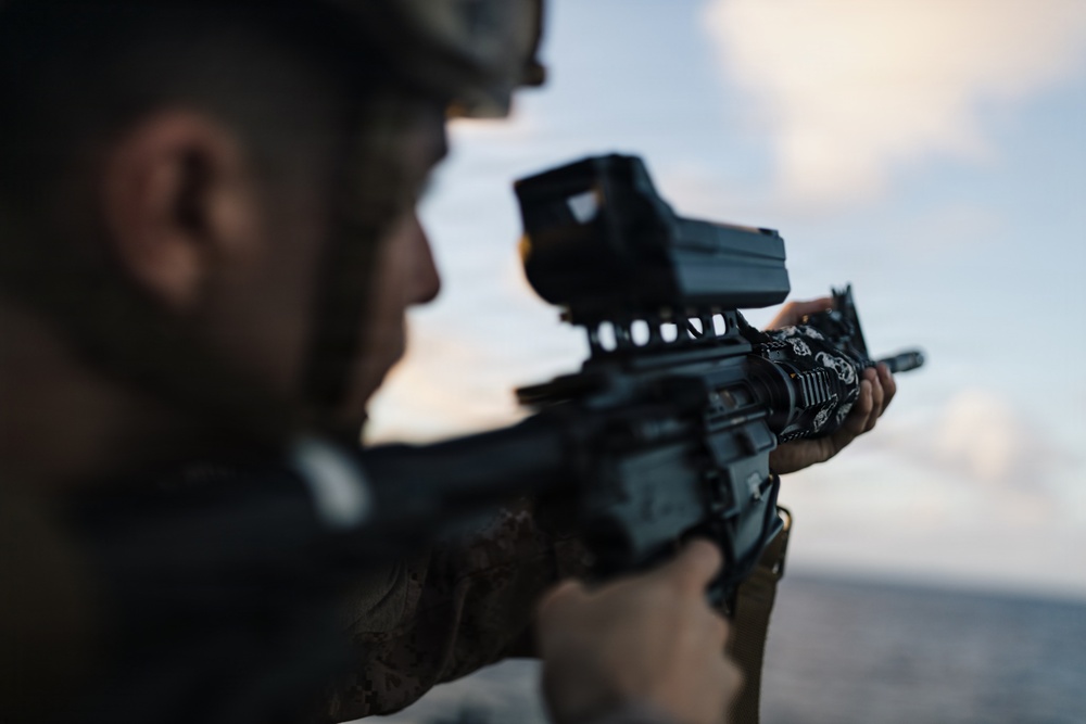 11th MEU Marines, Sailors and DoW Contractors Conduct C-sUAS Training Aboard USS Portland