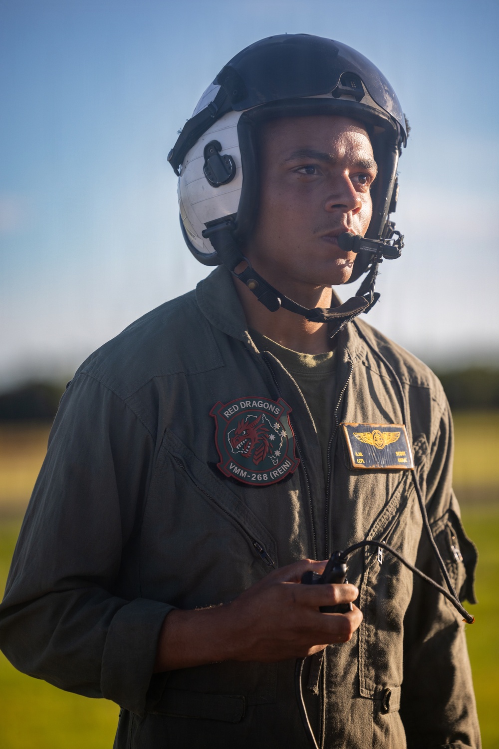 U.S. Marines with VMM-268 transport gear at RAAF Base Darwin