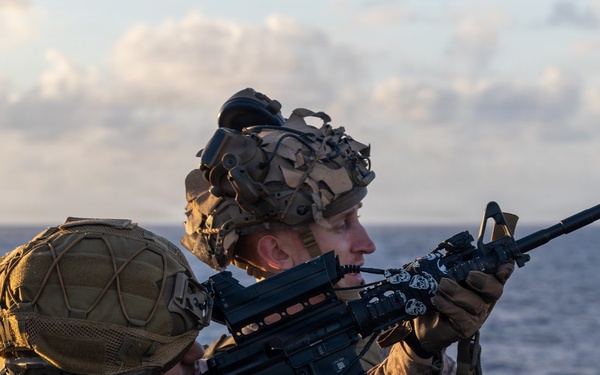 11th MEU Marines, Sailors and DoW Contractors Conduct C-sUAS Training Aboard USS Portland