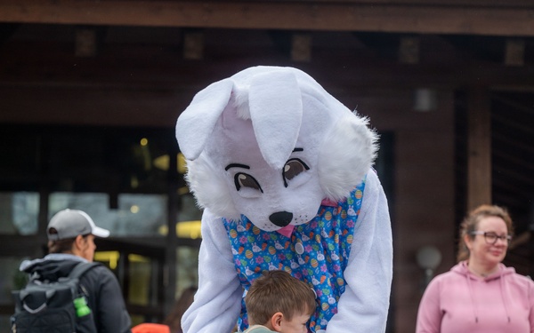 Easter egg hunt brings smiles for Month of the Military Child