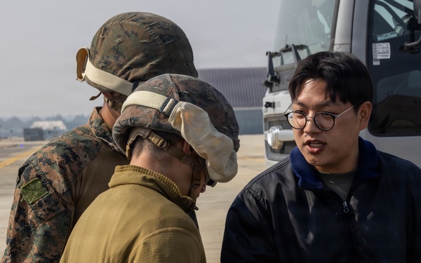 U.S. Marines, ROKAF develop FARP operation skills