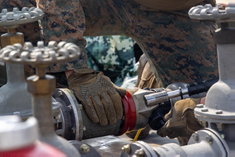 U.S. Marines, ROKAF develop FARP operation skills