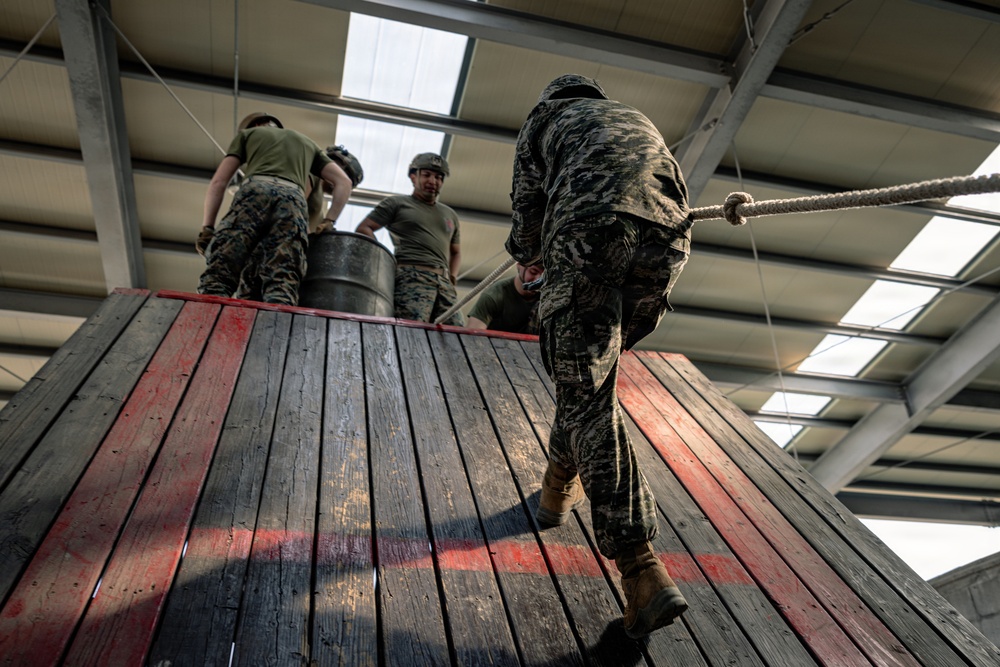 U.S. Marines and ROK Marines Conduct Team Building Exercises During KMEP 26.1