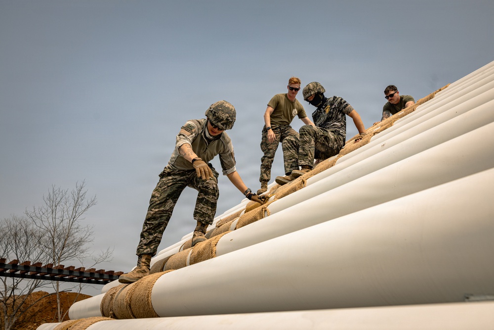 U.S. Marines and ROK Marines Conduct Team Building Exercises During KMEP 26.1