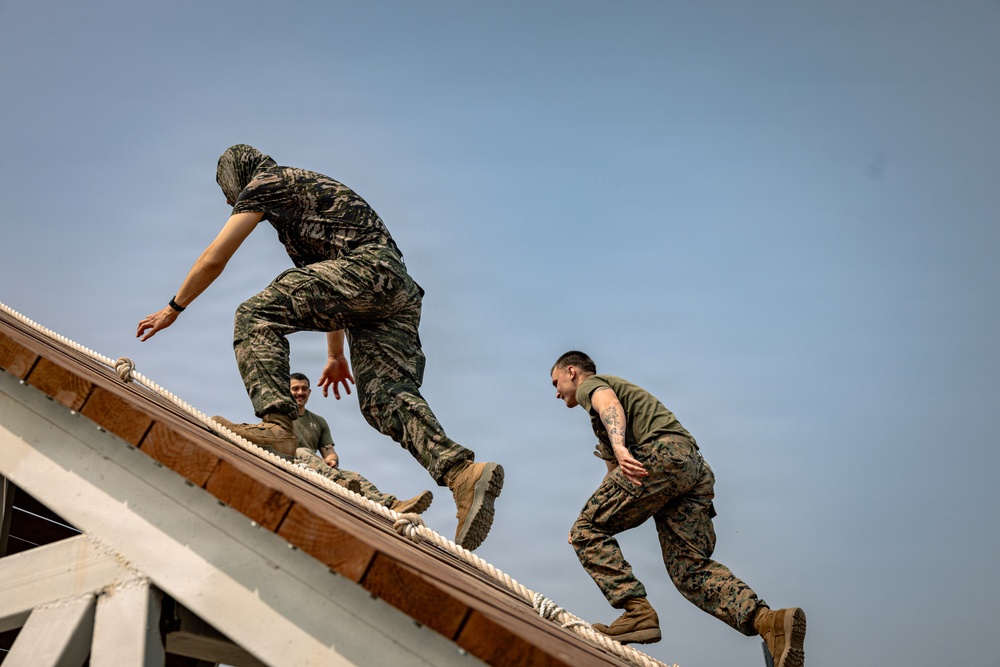U.S. Marines and ROK Marines Conduct Team Building Exercises During KMEP 26.1