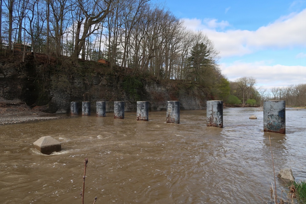 Cazenovia Creek Ice-Control Structure