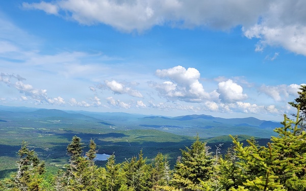 Fort Drum Outdoor Recreation challenges Soldiers, family members to conquer NY’s peaks