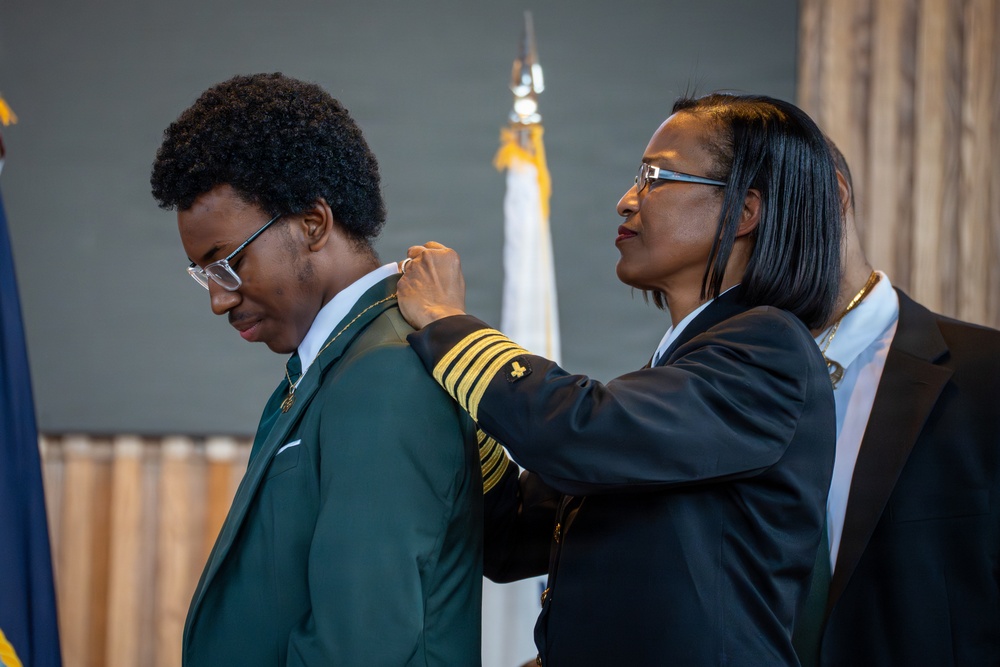 U.S. Navy Chaplain Retires After 34 Years of Service