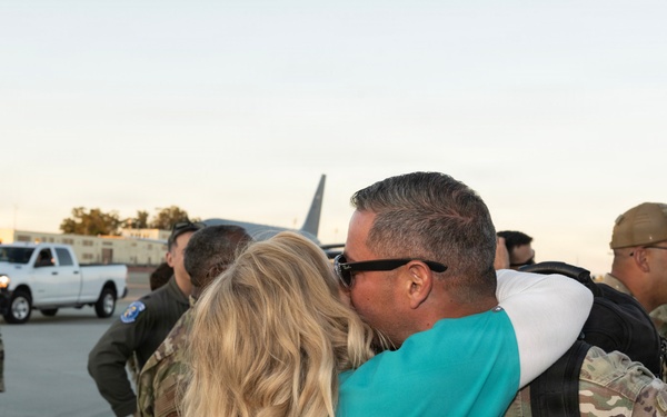 Travis welcomes Airmen home