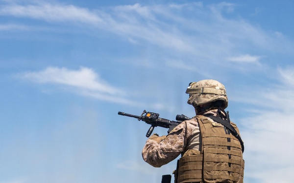 CLR-1 Marines participate in rifle qualification tables 3-6 range