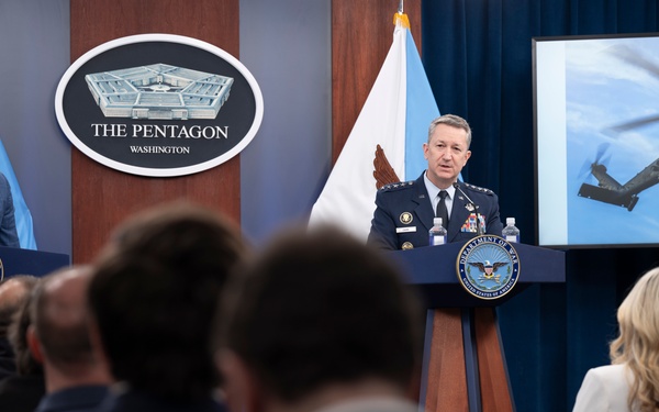 SW, CJCS Conduct Pentagon Press Briefing