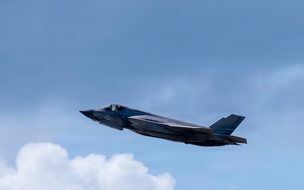 F-35B Lightning II take off from Puerto Rico