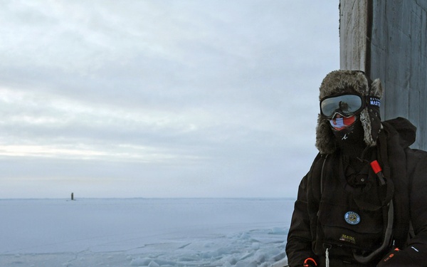 Delaware Visits North Pole