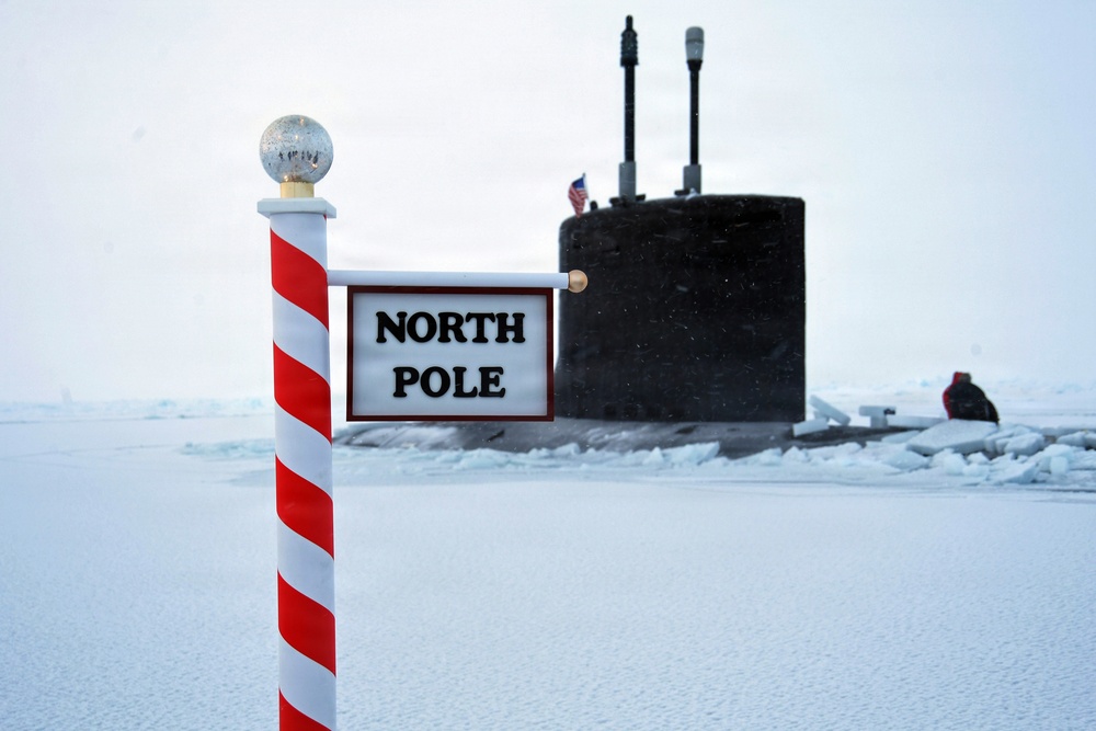 Delaware Visits North Pole