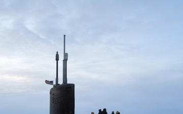 Delaware Visits North Pole