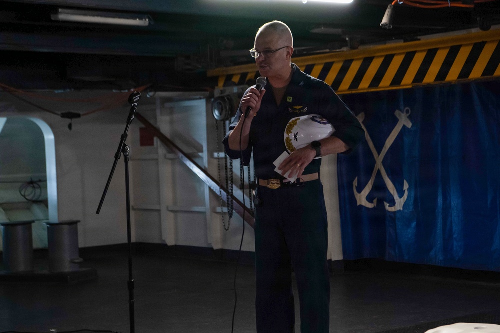 Under Secretary of the Navy Visits Stennis