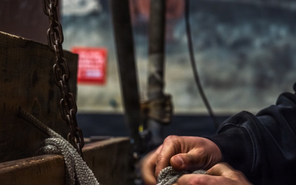 Ronald Reagan Sailors and PSNS Workers Prepare the Ship for the Fight