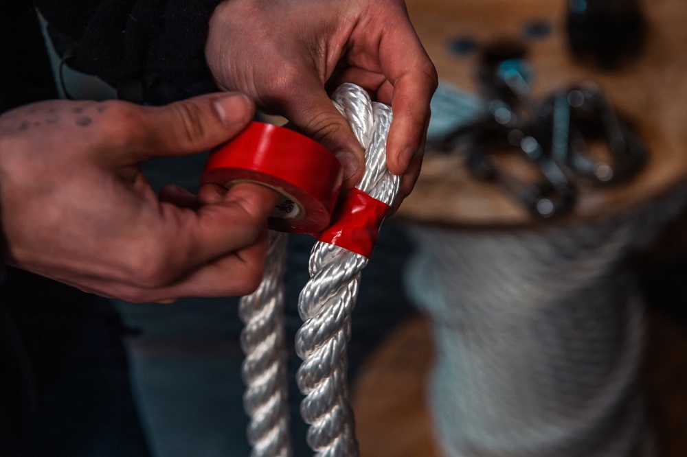Ronald Reagan Sailors and PSNS Workers Prepare the Ship for the Fight