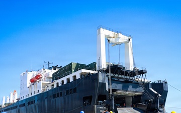 Blount Island Command Team Supports First-Ever MPF Offload in Mindanao