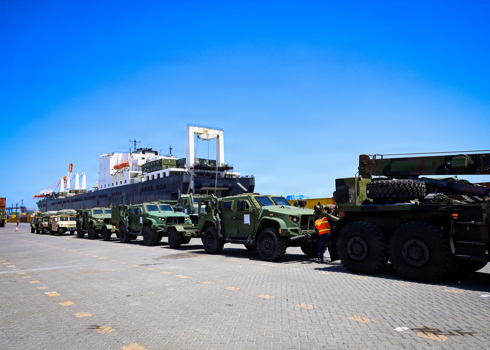 Blount Island Command Team Supports First-Ever MPF Offload in Mindanao