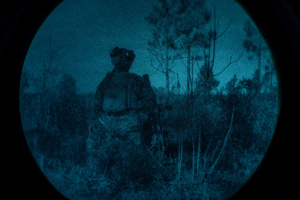 24th MEU: V32 Night Range