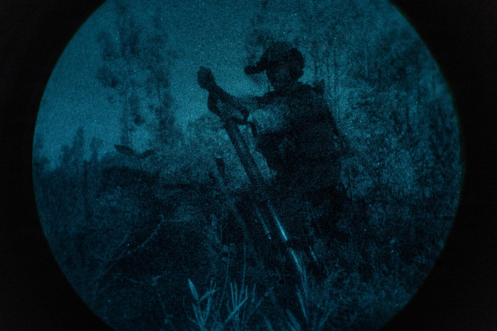 24th MEU: V32 Night Range