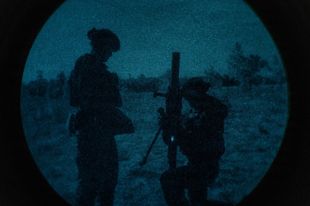 24th MEU: V32 Night Range