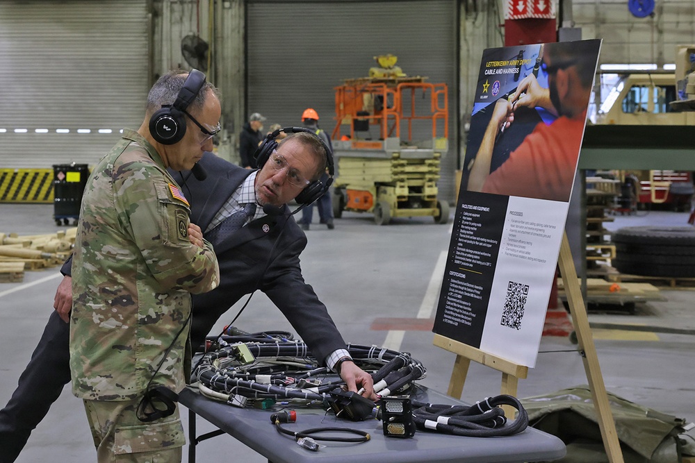 Vice Chief of Staff of the Army visits LEAD