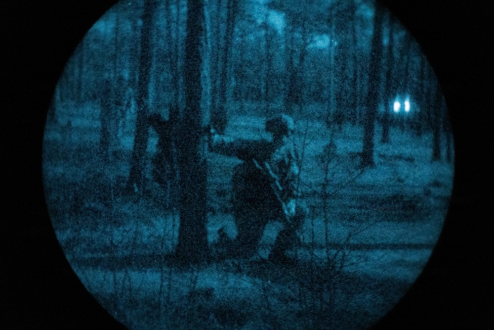 24th MEU: V32 Night Range