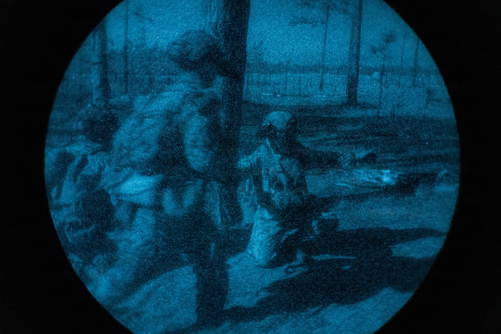 24th MEU: V32 Night Range