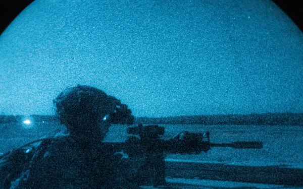 24th MEU: V32 Night Range