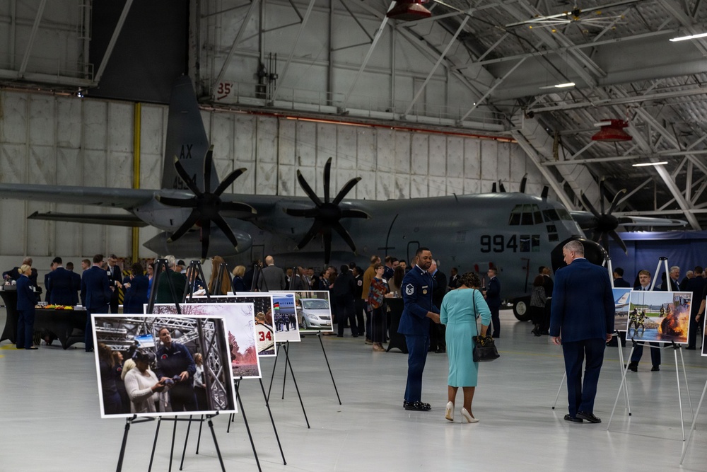 Team Andrews welcome a new group of honorary commanders