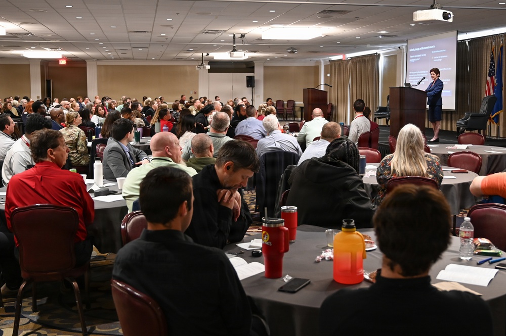 Blakesly speaks to SDFM Sequoyah Chapter