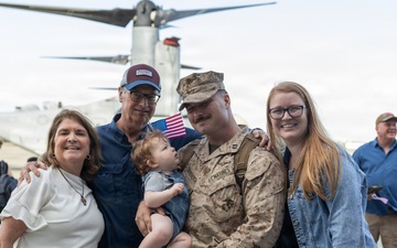 VMM-162 returns from the Horn of Africa