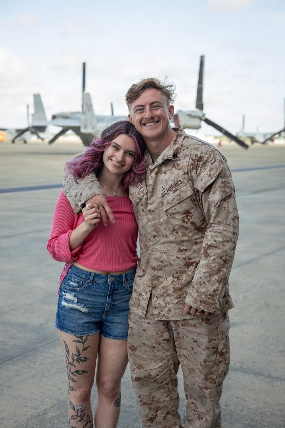 VMM-162 returns from the Horn of Africa