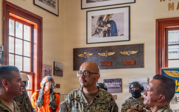 Nimitz Conducts Senior Enlisted Exchange with Ecuador