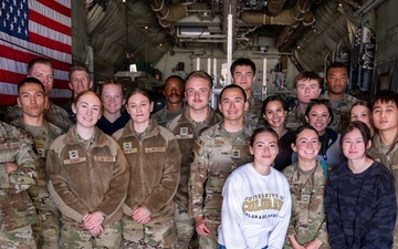 302d Airlift Wing provides exposure flight to UCCS AF ROTC cadets