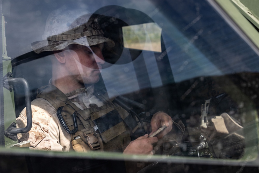 1st Radio Bn. hosts radio reconnaissance operators course