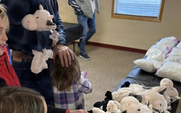 Fort McCoy family members gather for 2026 MOMC Family Movie Night event