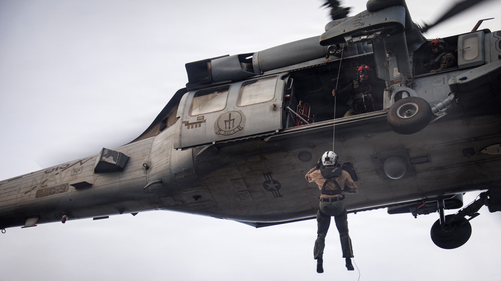 HSC-9 Vertical Hoisting Exercise