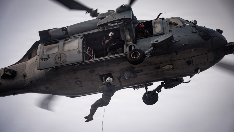 HSC-9 Vertical Hoisting Exercise
