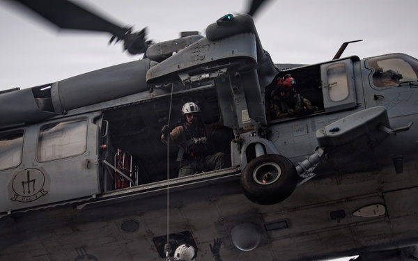 HSC-9 Vertical Hoisting Exercise