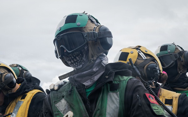 USS Gerald R. Ford (CVN 78) Firefighting Drill