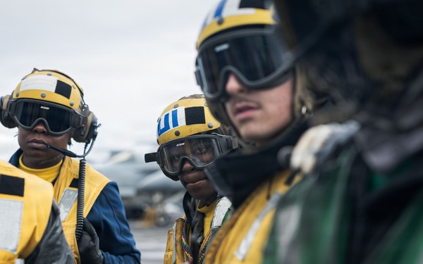 USS Gerald R. Ford (CVN 78) Firefighting Drill