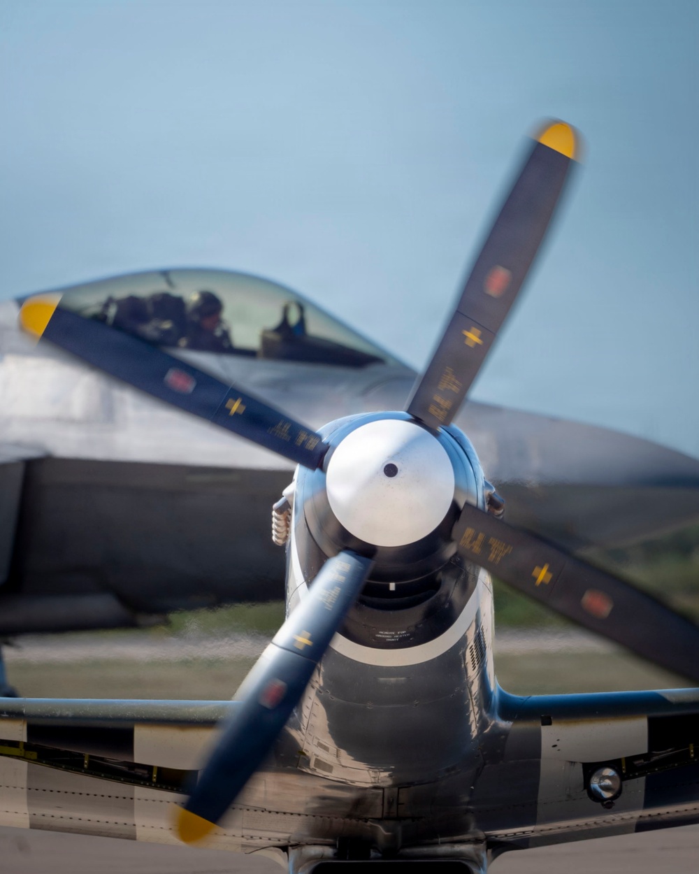 F-22 Demo Team Secures 2026 Heritage Flight Accreditation