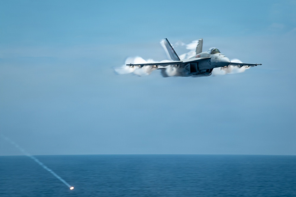 Nimitz Conducts Air-Power Demonstration