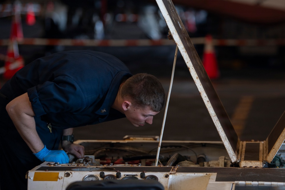 Nimitz Conducts Normal Operations