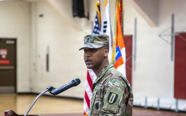 HHC, 1st Signal Brigade holds Change of Responsibility Ceremony.